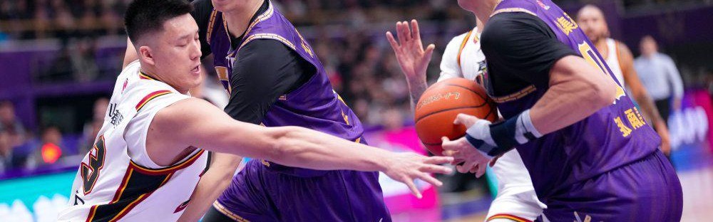 CBA常规赛：北京控股胜吉林长白山恩都里