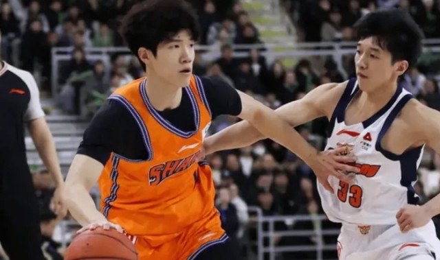 中国官网-上海两小将打服众人！小偰已胜任主控，马典成可取代刘礼嘉太全面|广东|偰李永炜|崔晓龙|袁堂文|哈桑-怀特塞德_新浪体育_新浪新闻